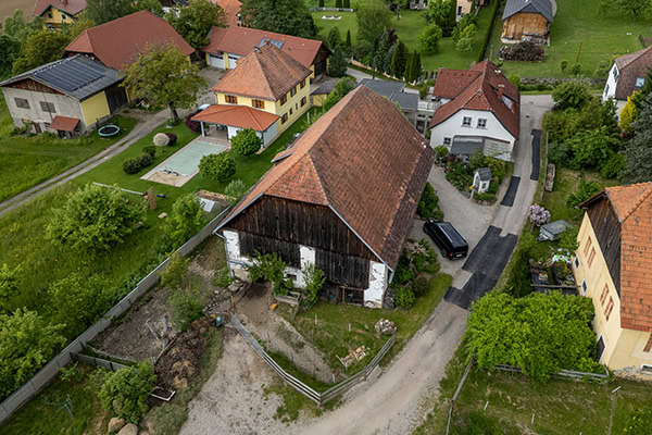 bauernhaus Sandwirth Bauernhof von oben