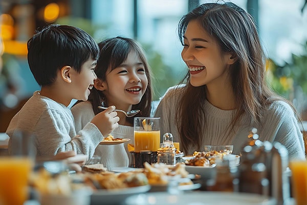 family_brunch_25